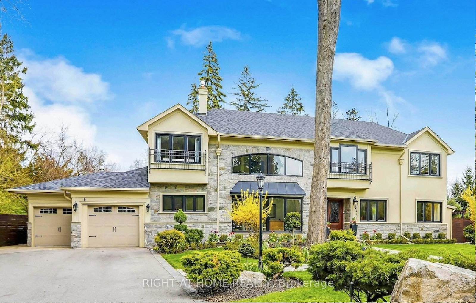 471-country-club-crescent-mississauga-ontario-w12944366