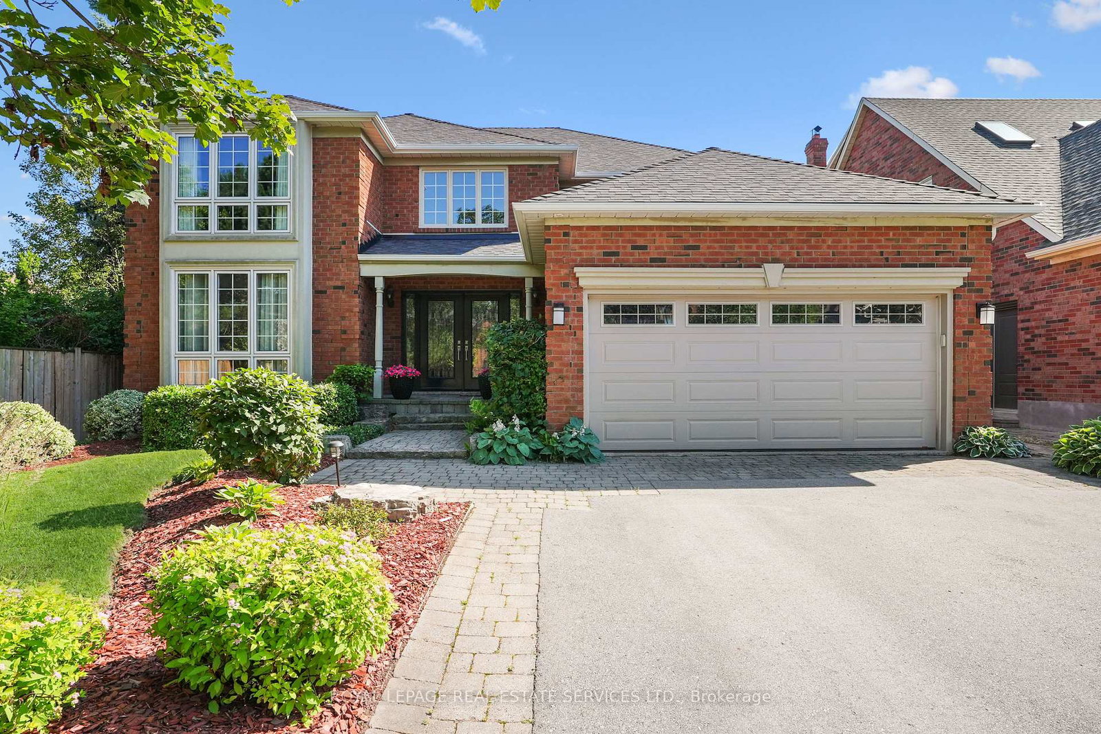 1360-deerwood-trail-oakville-ontario-w12944390