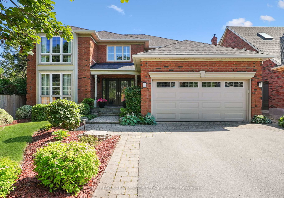 1360-deerwood-trail-oakville-ontario-w12944390