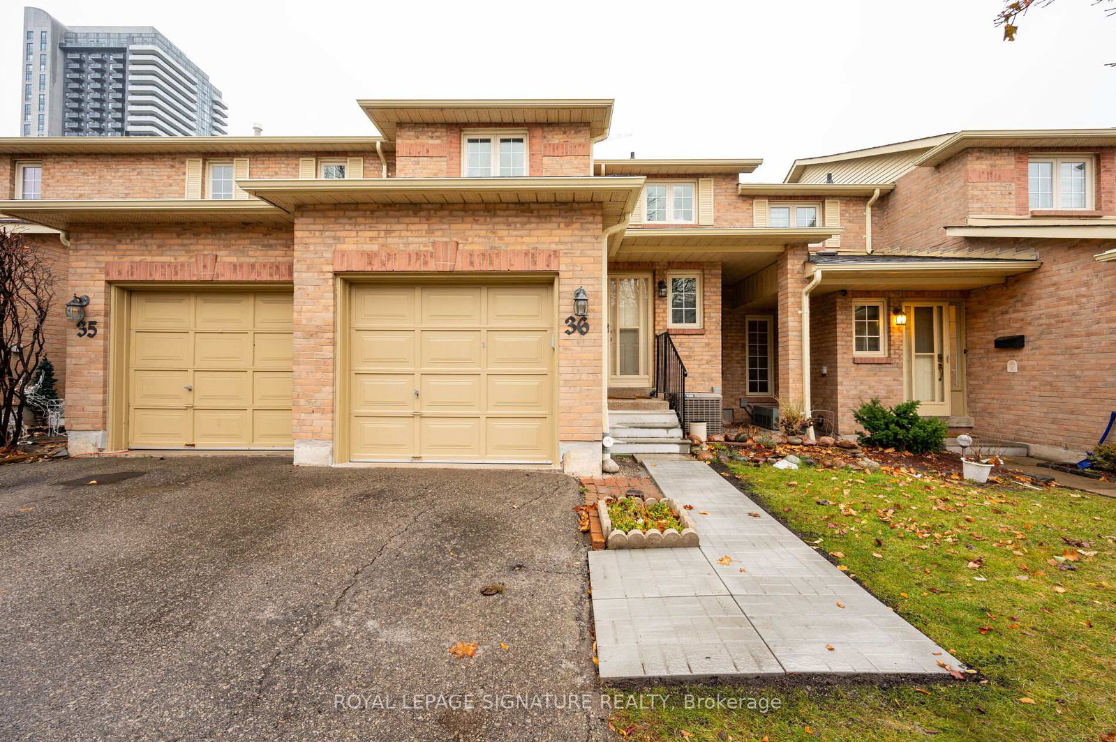 35-ceremonial-drive-mississauga-ontario-w12944518