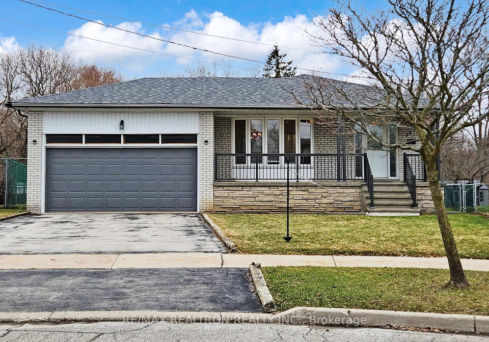 33-islay-court-york-ontario-w12944522