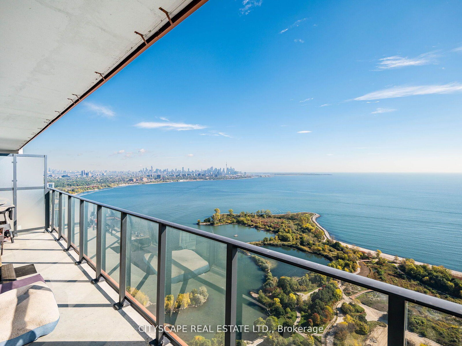 20-shore-breeze-drive-etobicoke-ontario-w12944608