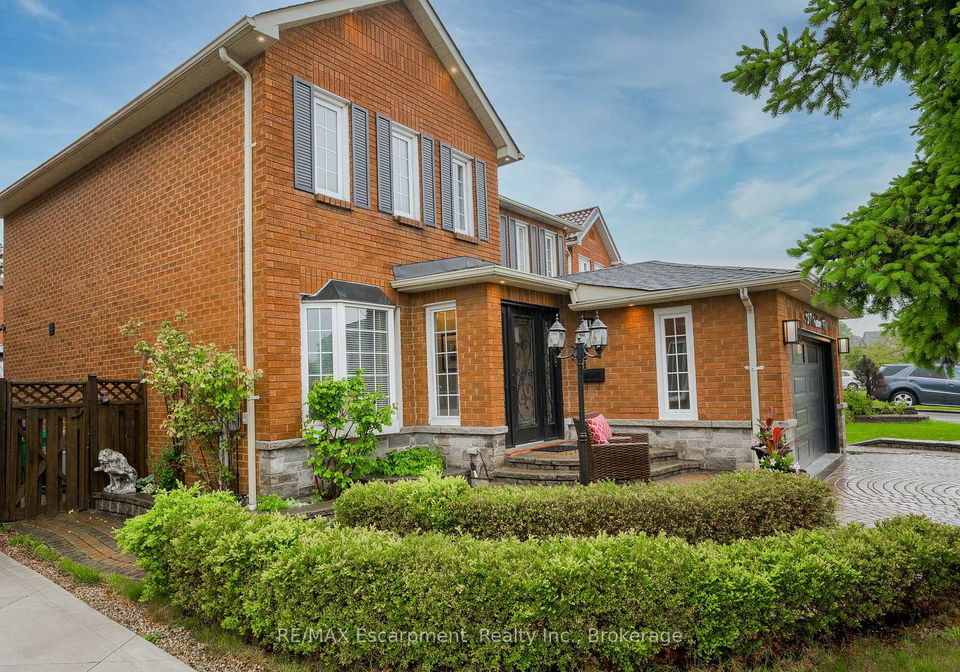 357-nahani-way-mississauga-ontario-w12944694
