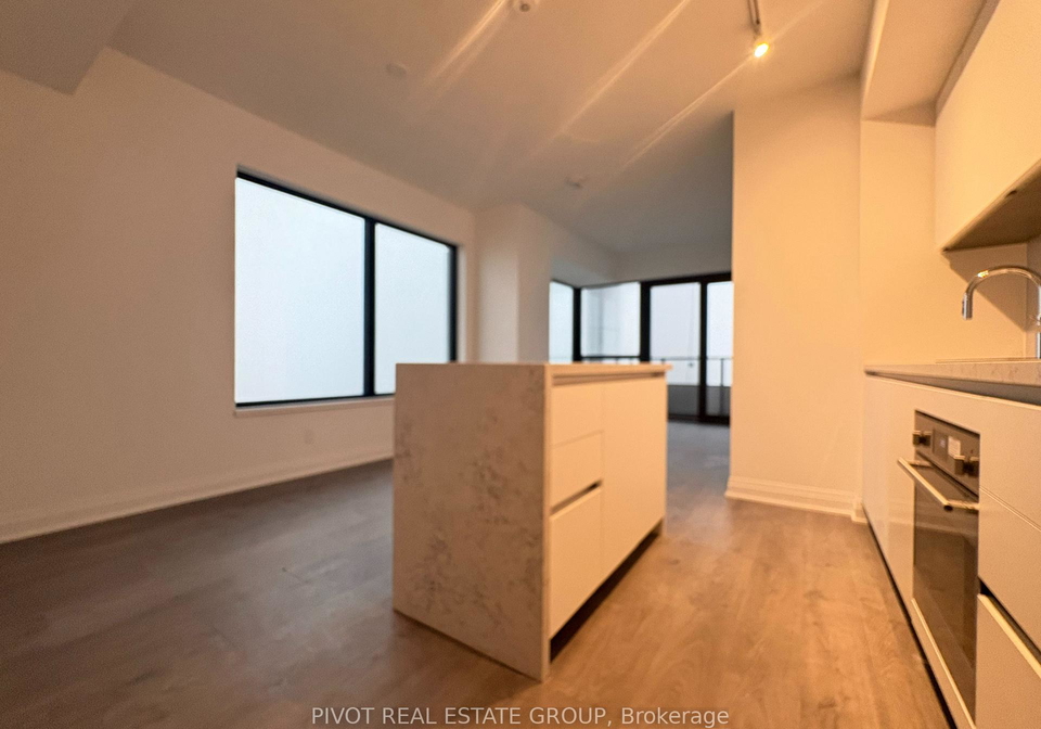 4015-the-exchange-mississauga-ontario-w12944848