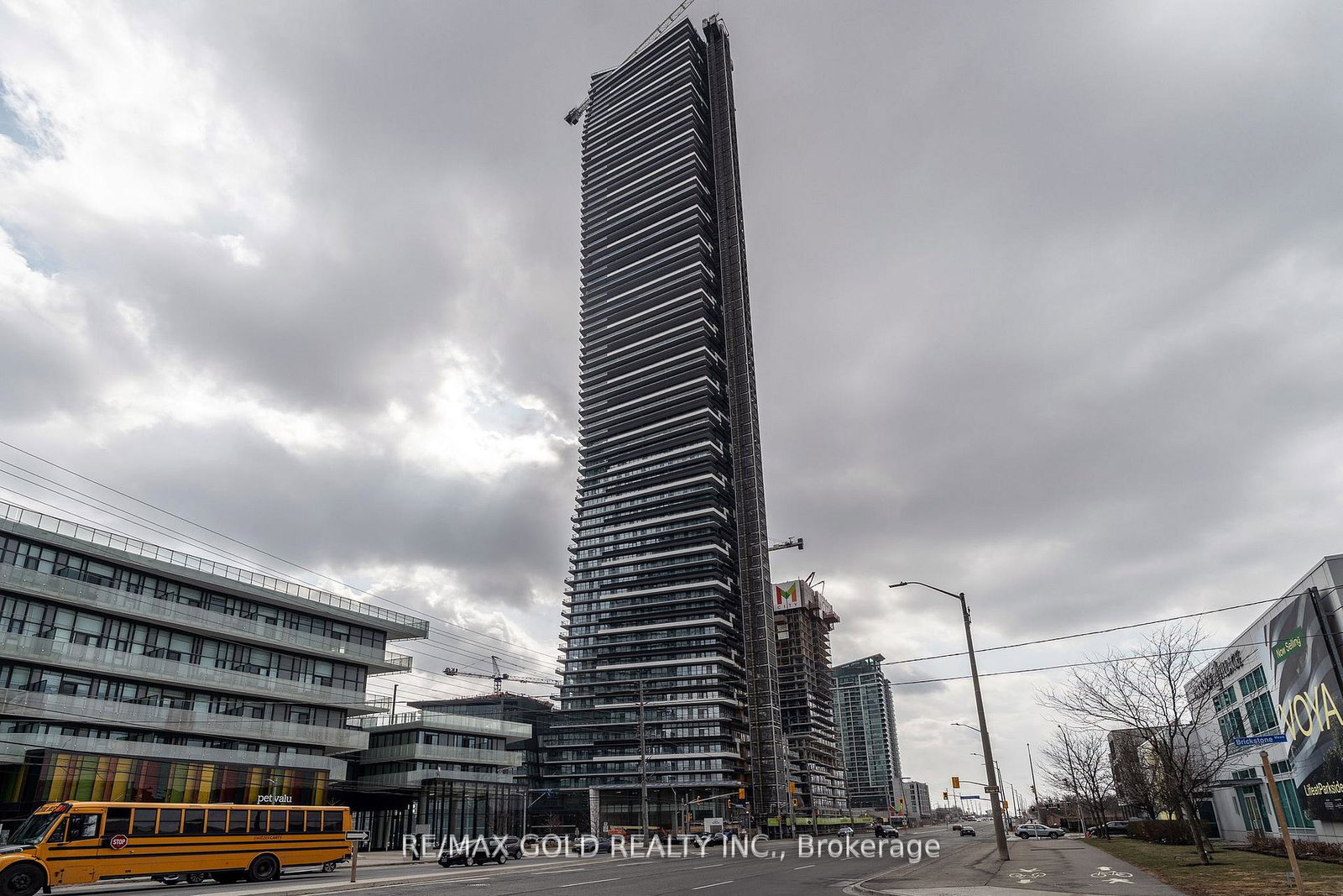 448-burnhamthorpe-road-w-mississauga-ontario-w12945222