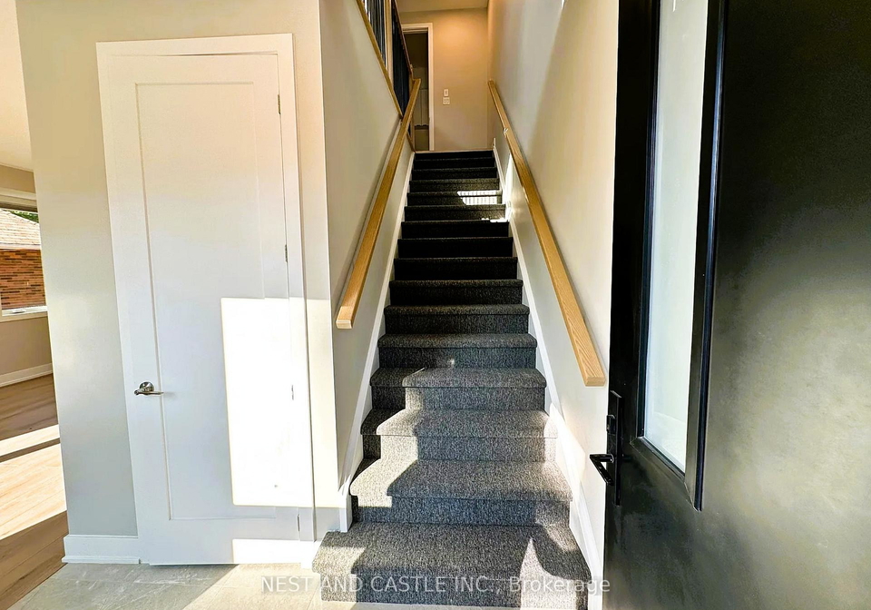 20-west-street-brampton-ontario-w12945336