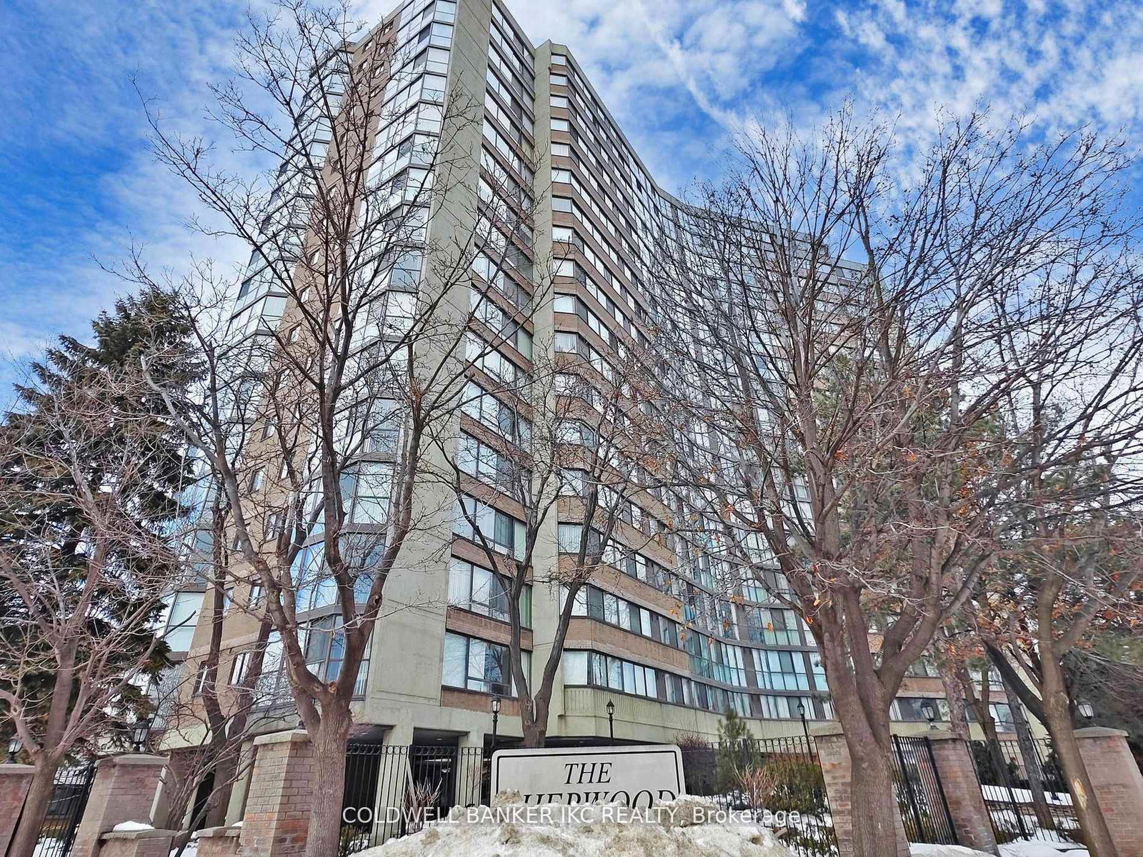 4235-sherwoodtowne-boulevard-mississauga-ontario-w12945512