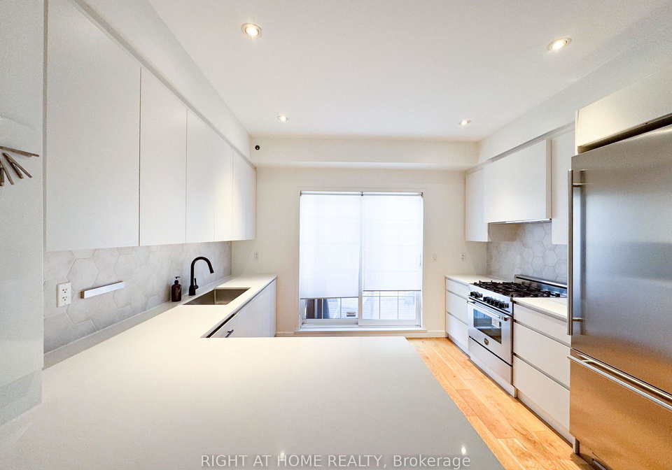 6-windermere-avenue-toronto-ontario-w12946290