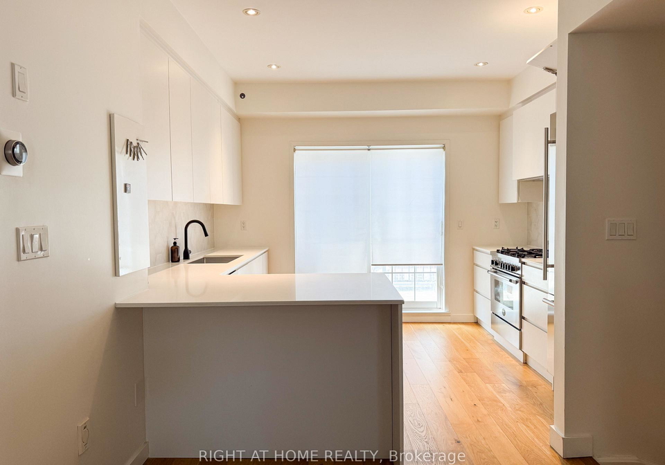 6-windermere-avenue-toronto-ontario-w12946290