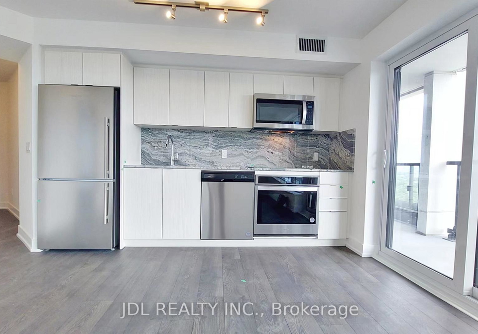 5-mabelle-avenue-etobicoke-ontario-w12946304