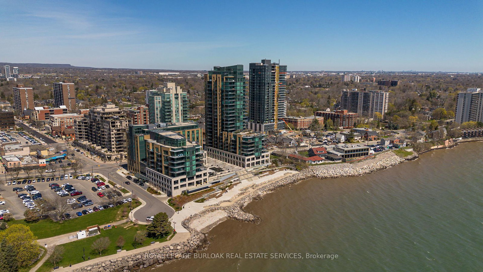 2060-lakeshore-road-burlington-ontario-w12946468