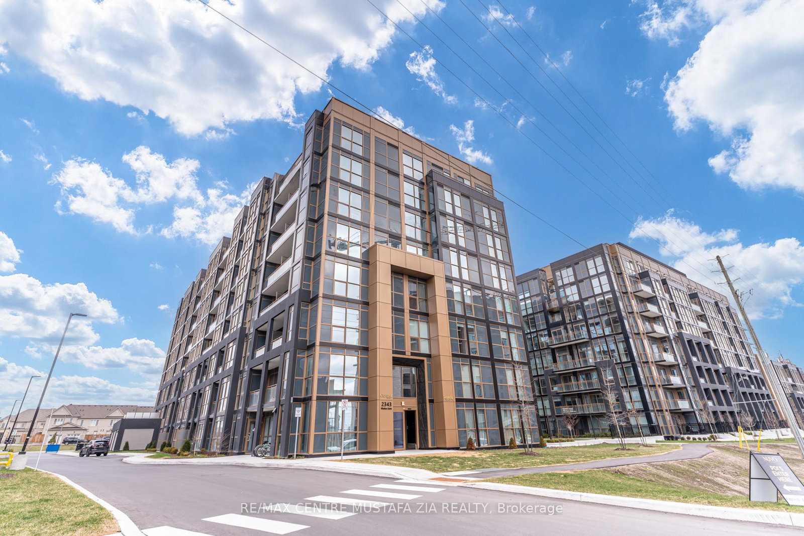 2343-khalsa-gate-oakville-ontario-w12946528