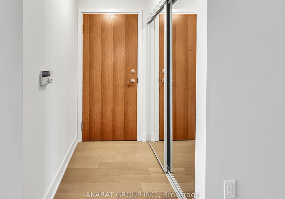 20-shore-breeze-drive-etobicoke-ontario-w12946554