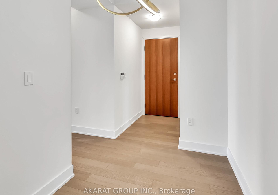 20-shore-breeze-drive-etobicoke-ontario-w12946554
