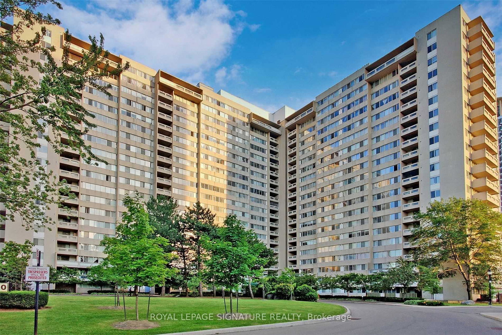 3590-kaneff-crescent-mississauga-ontario-w12946872