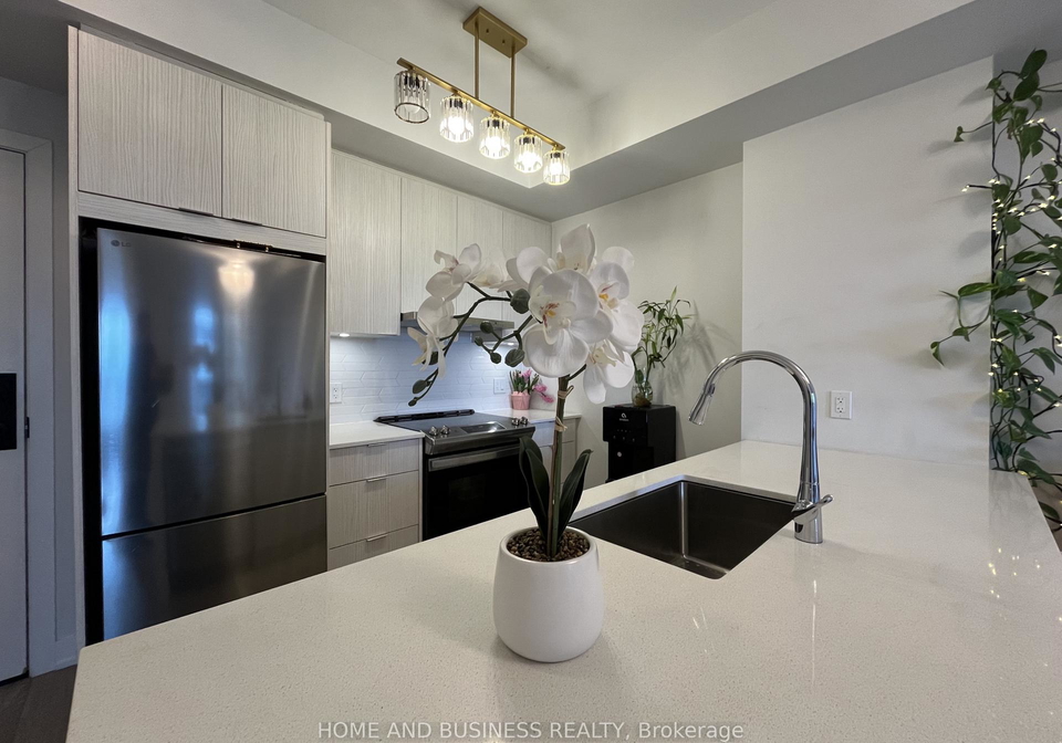 430-square-one-drive-mississauga-ontario-w12947230