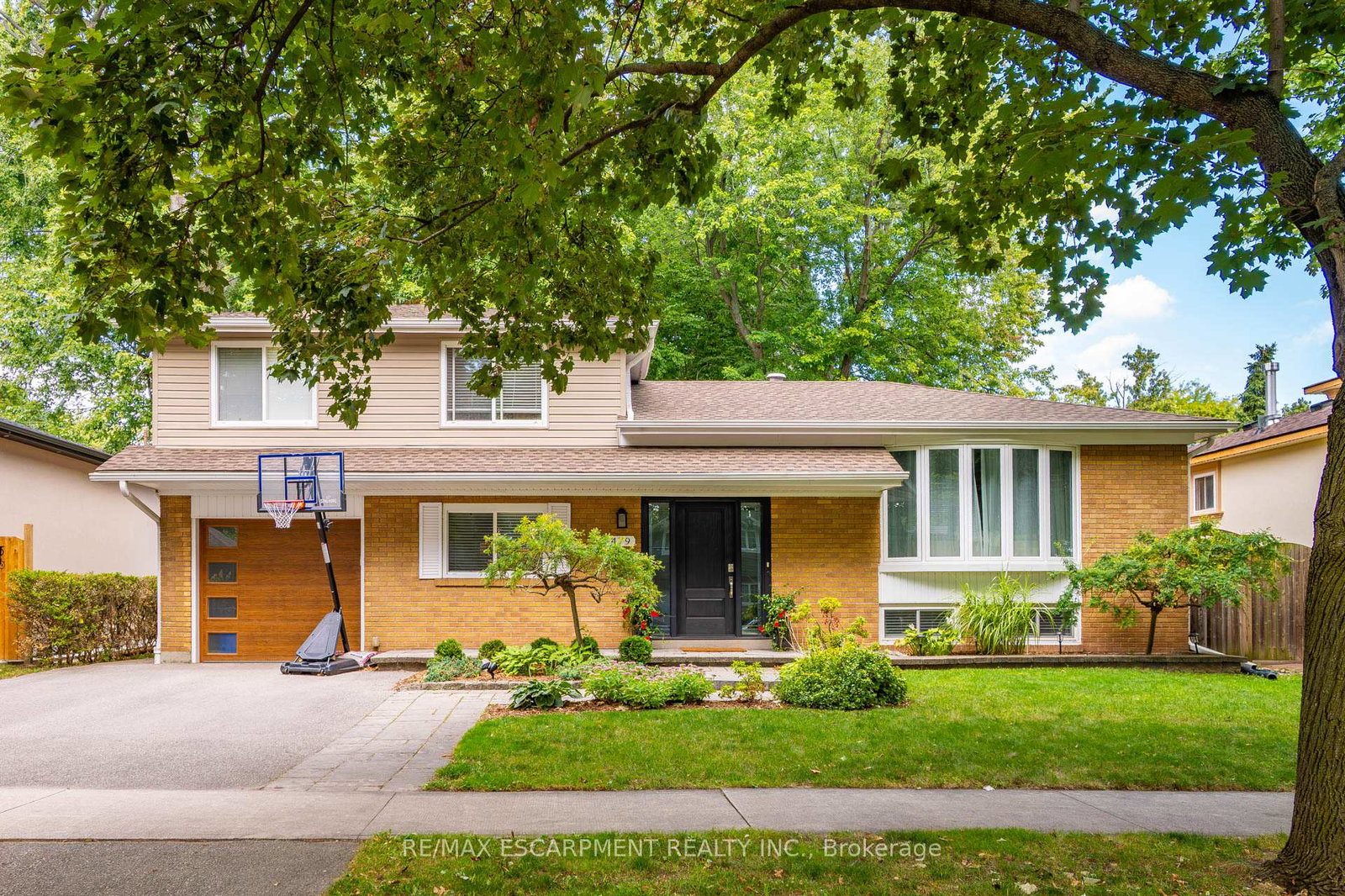 479-pinedale-avenue-burlington-ontario-w12947280