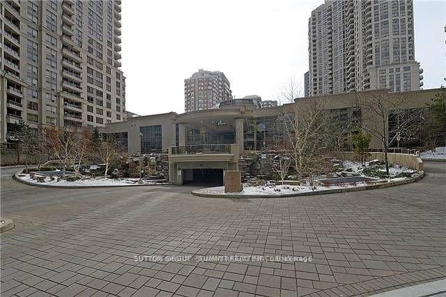 3880-duke-of-york-boulevard-mississauga-ontario-w12947292