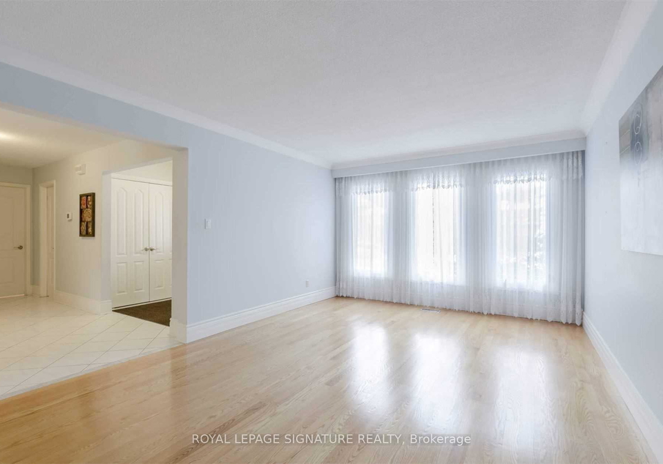 14-canterbury-crescent-etobicoke-ontario-w12947328