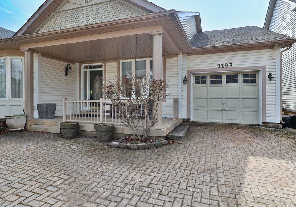 2193-woodglen-crescent-burlington-ontario-w12947554