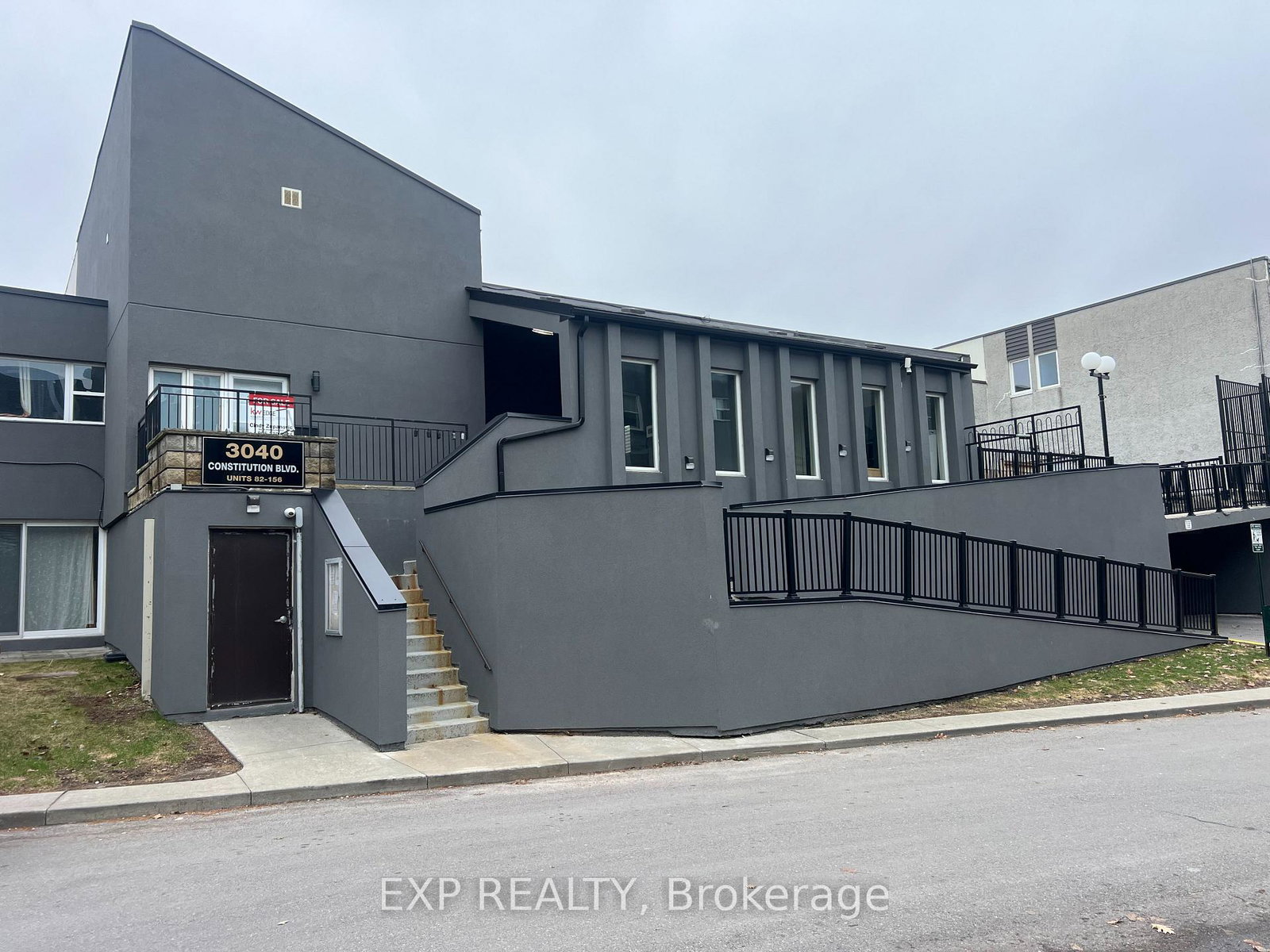 3040-constitution-boulevard-mississauga-ontario-w12947754