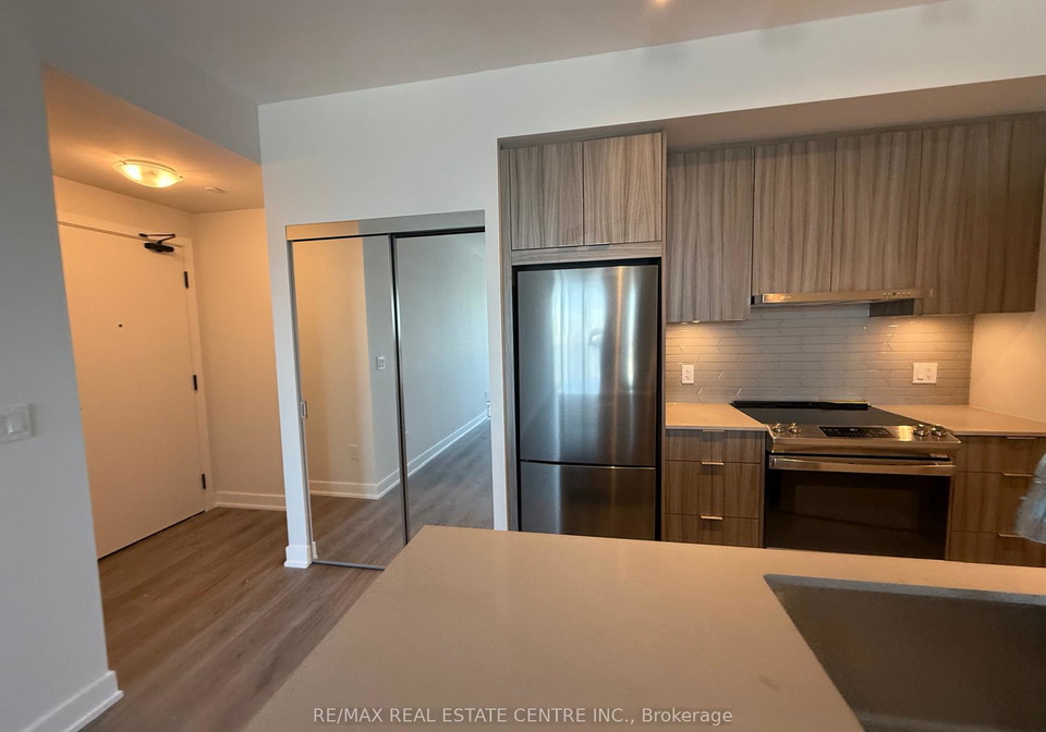 430-square-one-drive-mississauga-ontario-w12947772