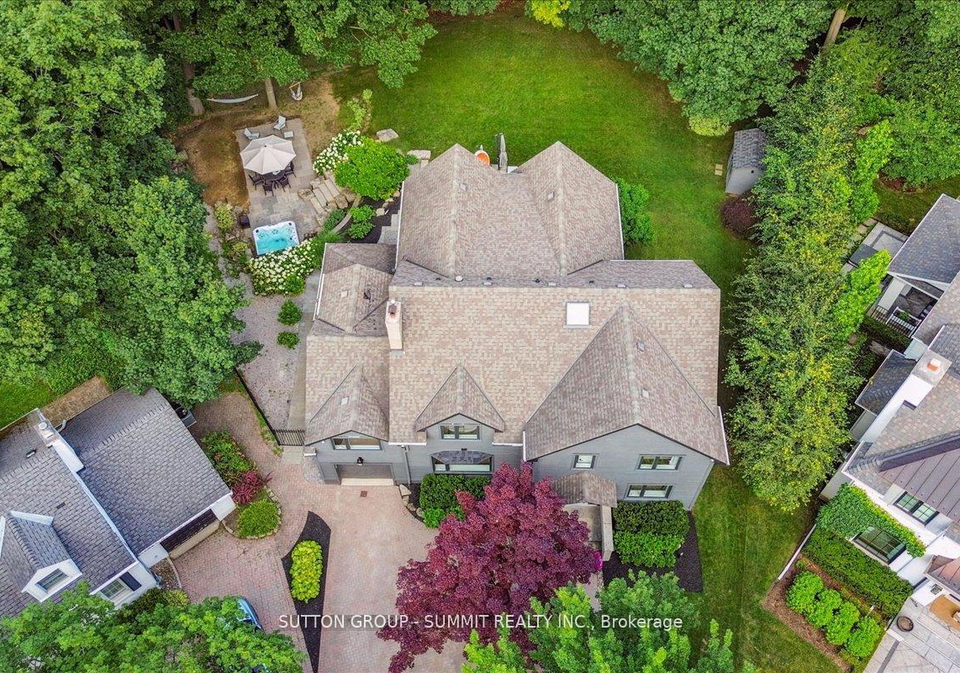 1100-cedar-grove-boulevard-oakville-ontario-w12947808