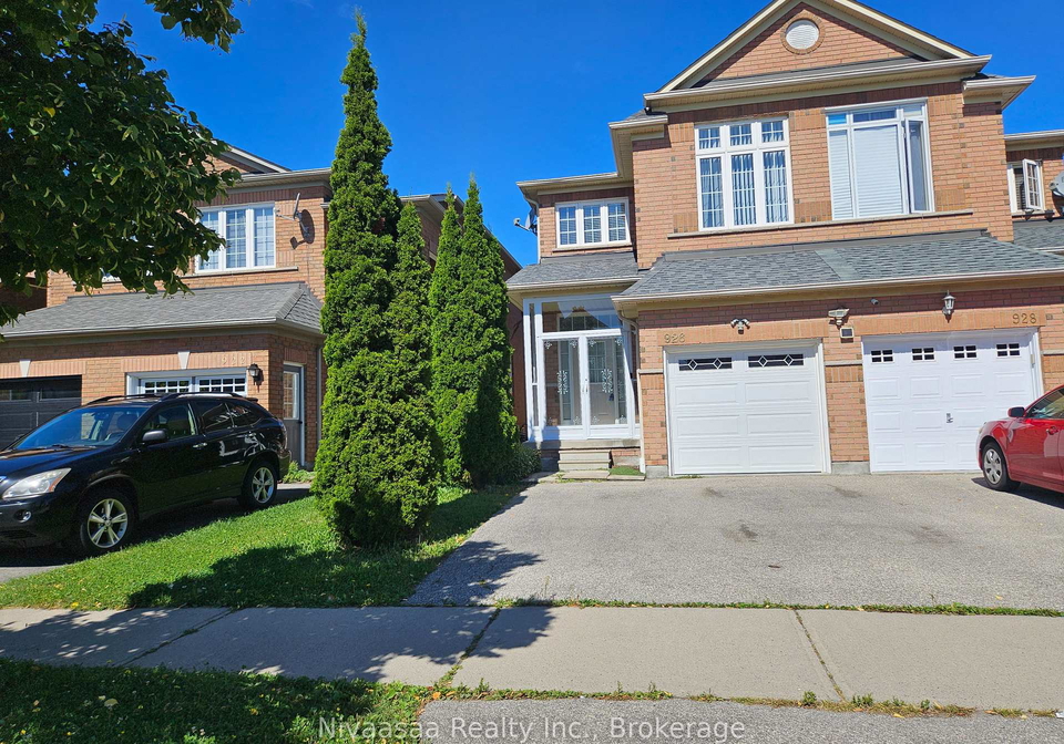 926-ledbury-crescent-mississauga-ontario-w12947918