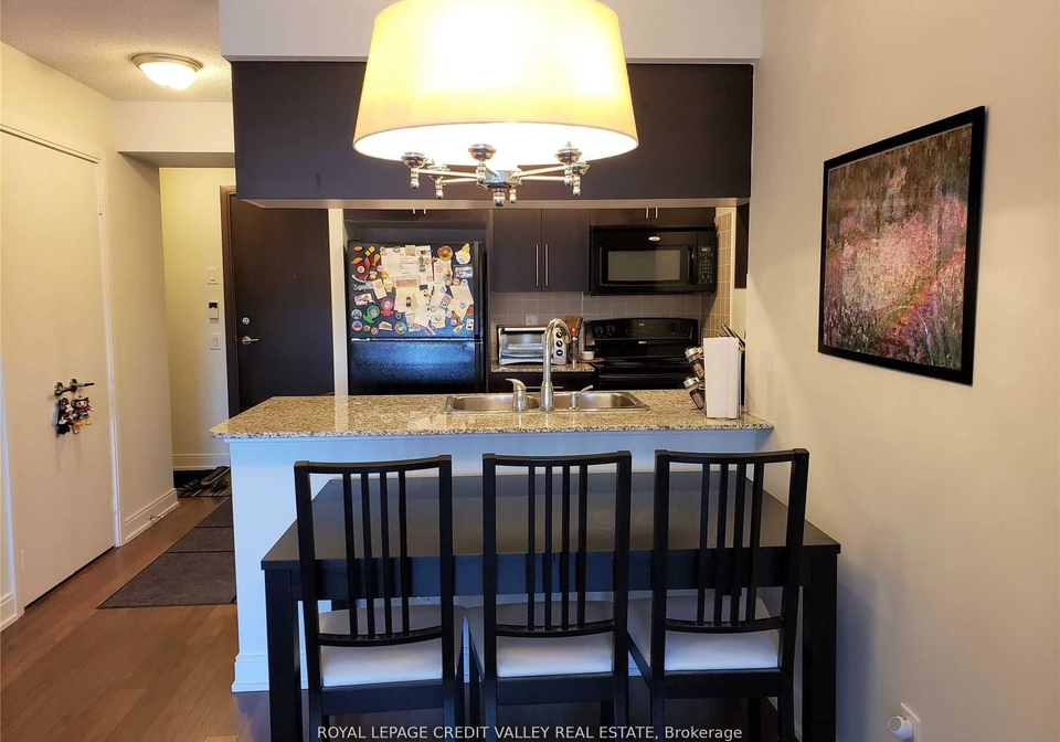 25-viking-lane-etobicoke-ontario-w12947924