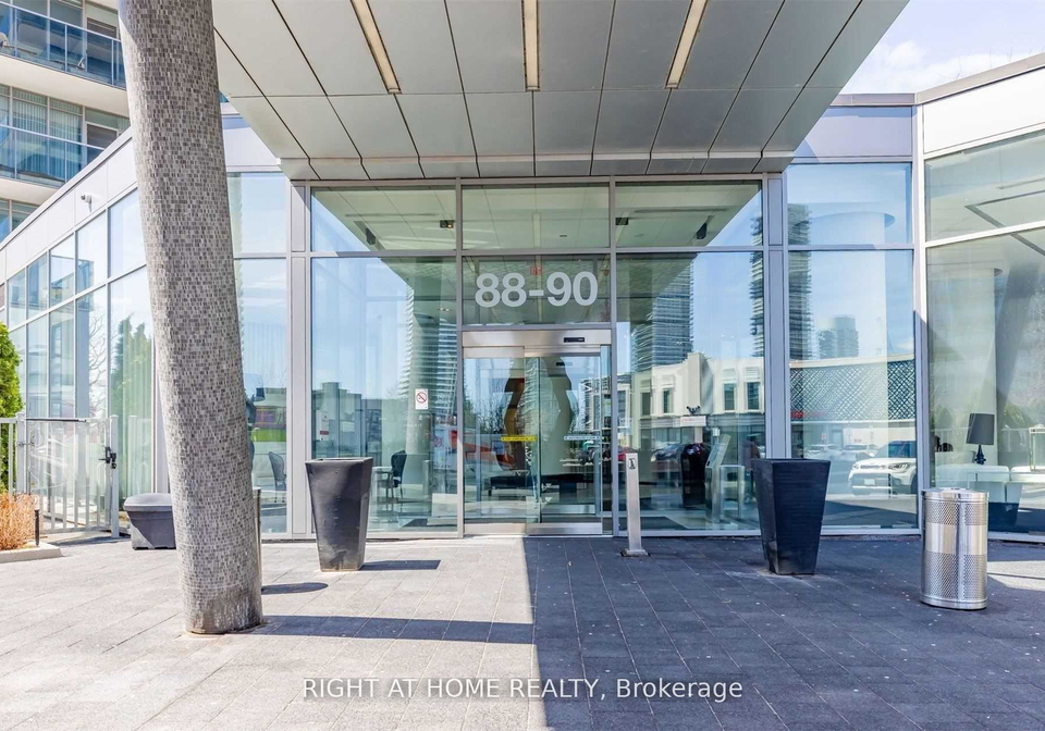 88-park-lawn-road-etobicoke-ontario-w12947936