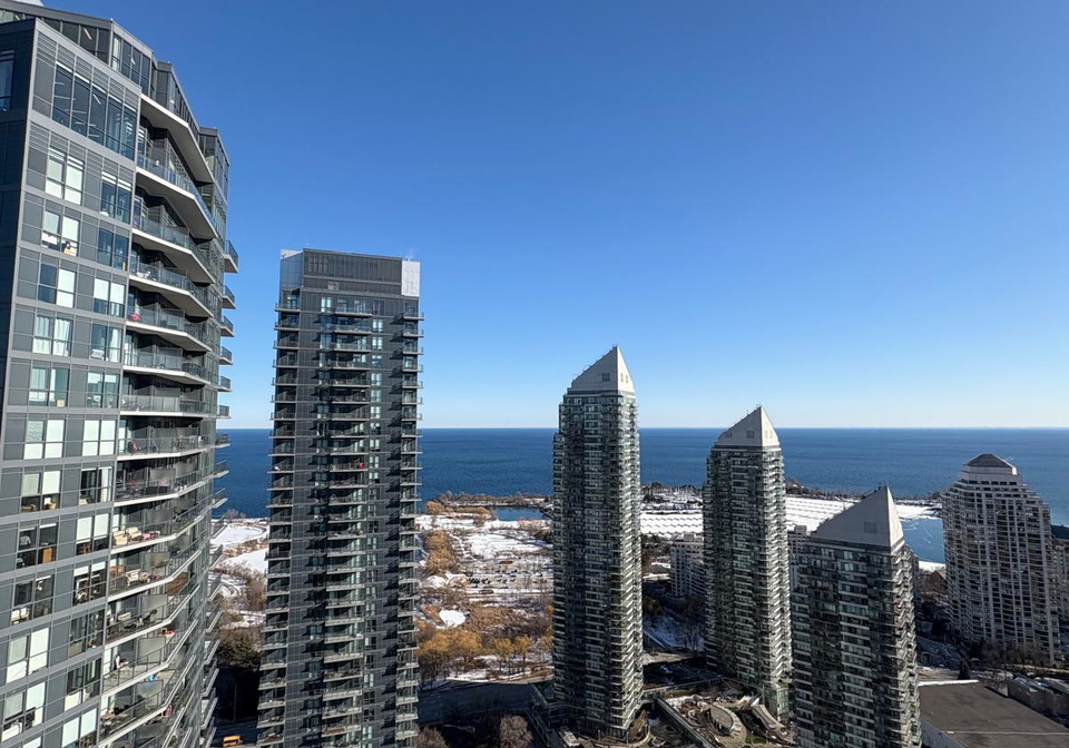 36-park-lawn-road-etobicoke-ontario-w12948090