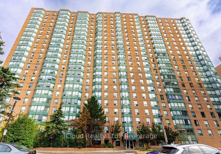 135-hillcrest-avenue-mississauga-ontario-w12948092