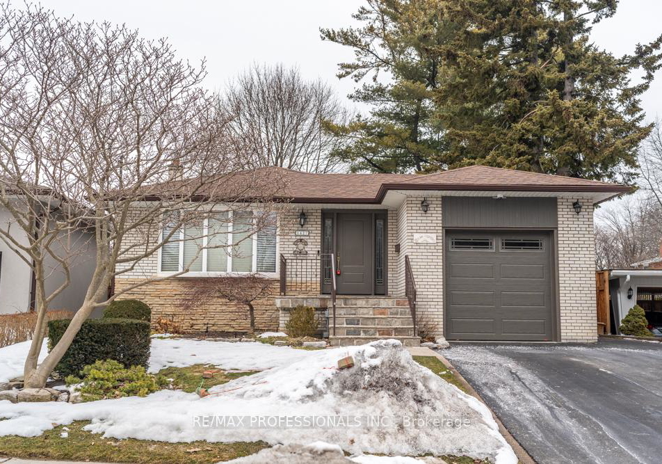 1427-kenmuir-avenue-mississauga-ontario-w12948140