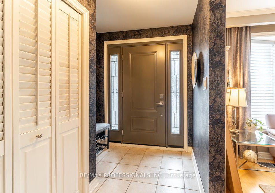 1427-kenmuir-avenue-mississauga-ontario-w12948140