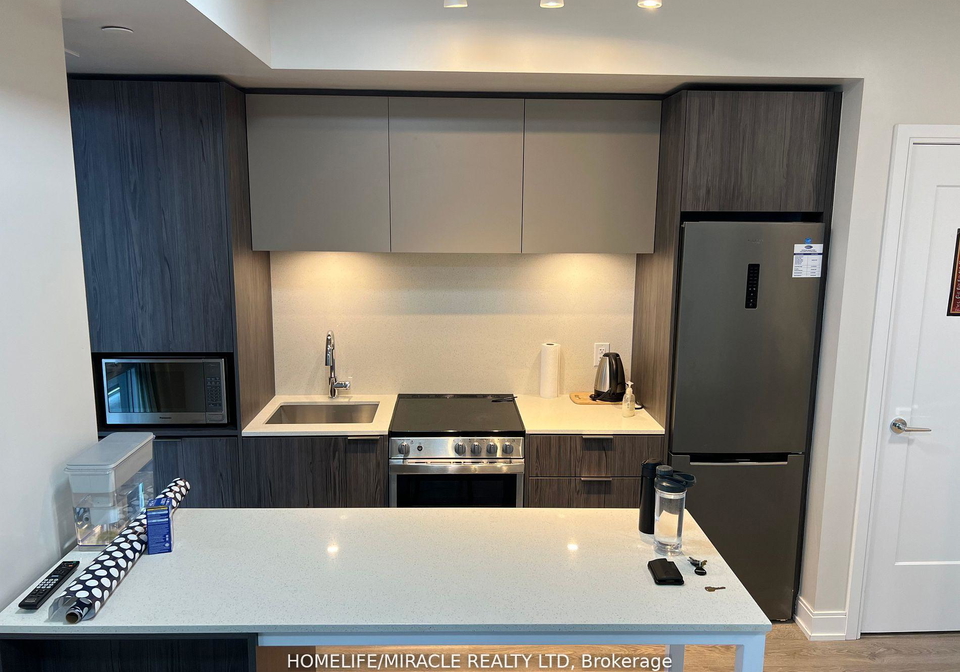 70-annie-craig-drive-etobicoke-ontario-w12948308