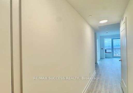 60-central-park-roadway-road-e-etobicoke-ontario-w12948328