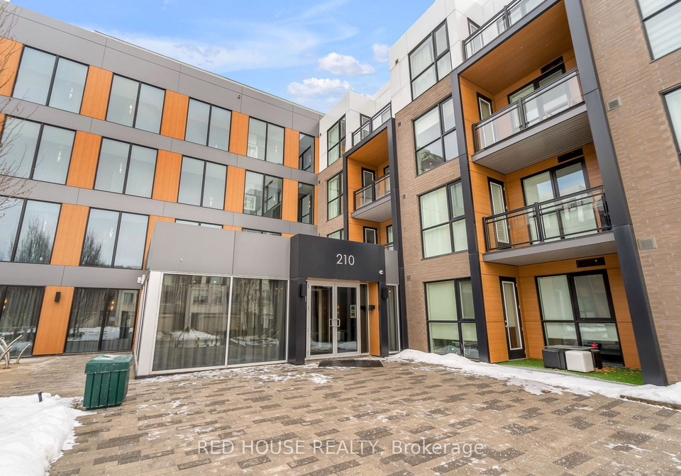 210-sabina-drive-oakville-ontario-w12948904
