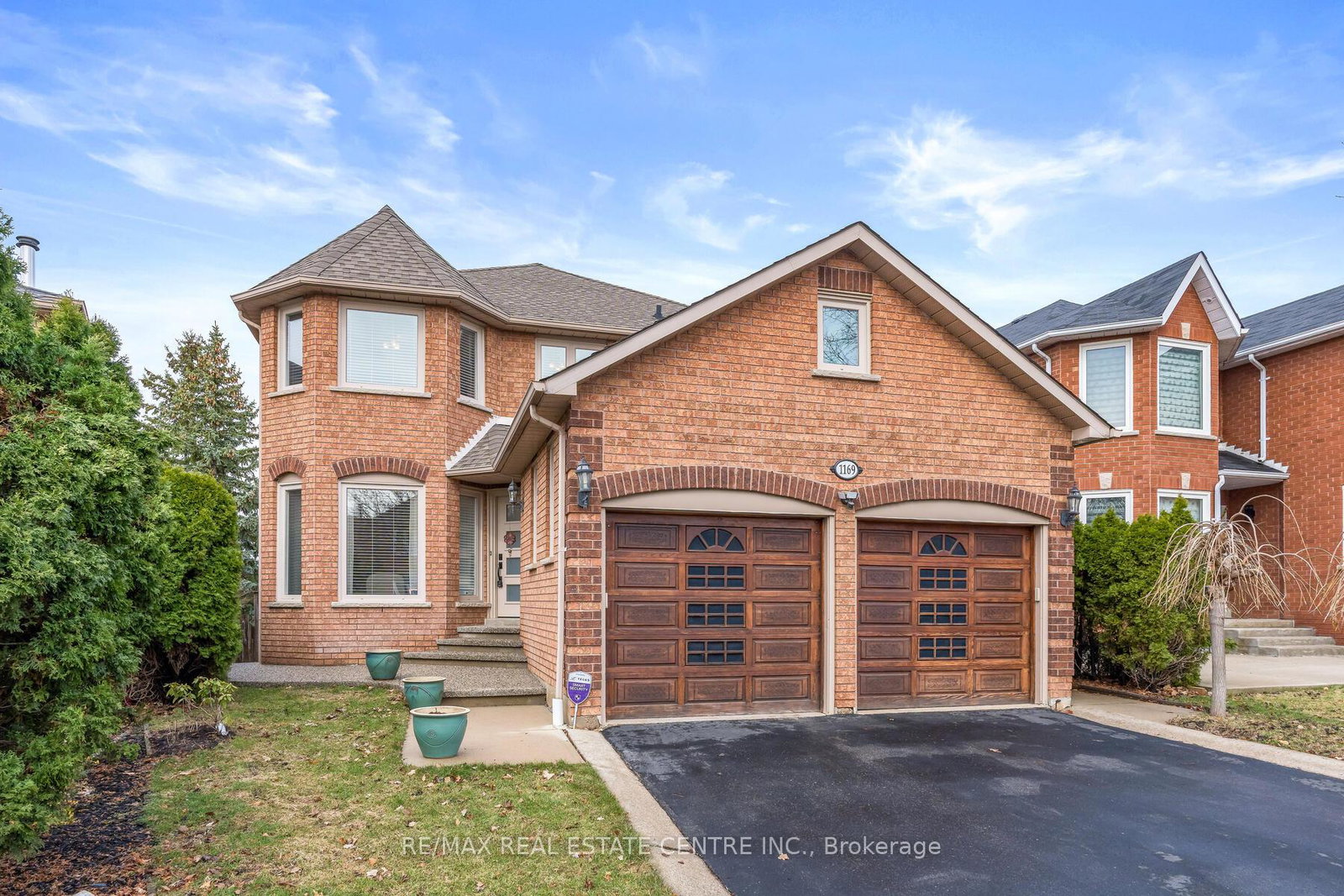 1169-ewing-crescent-mississauga-ontario-w12949064