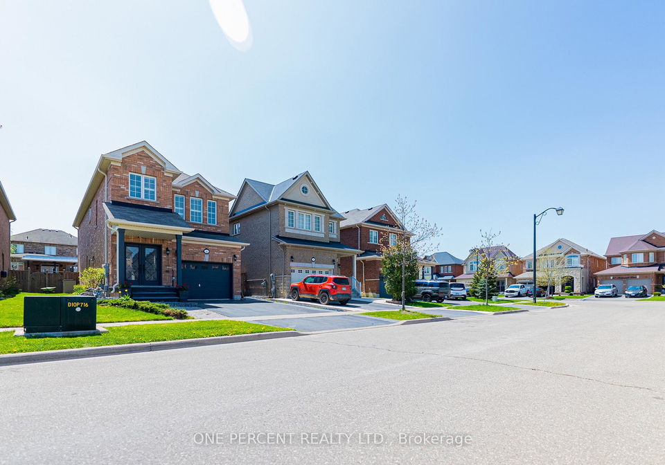 6-duffel-crescent-halton-hills-ontario-w12949212