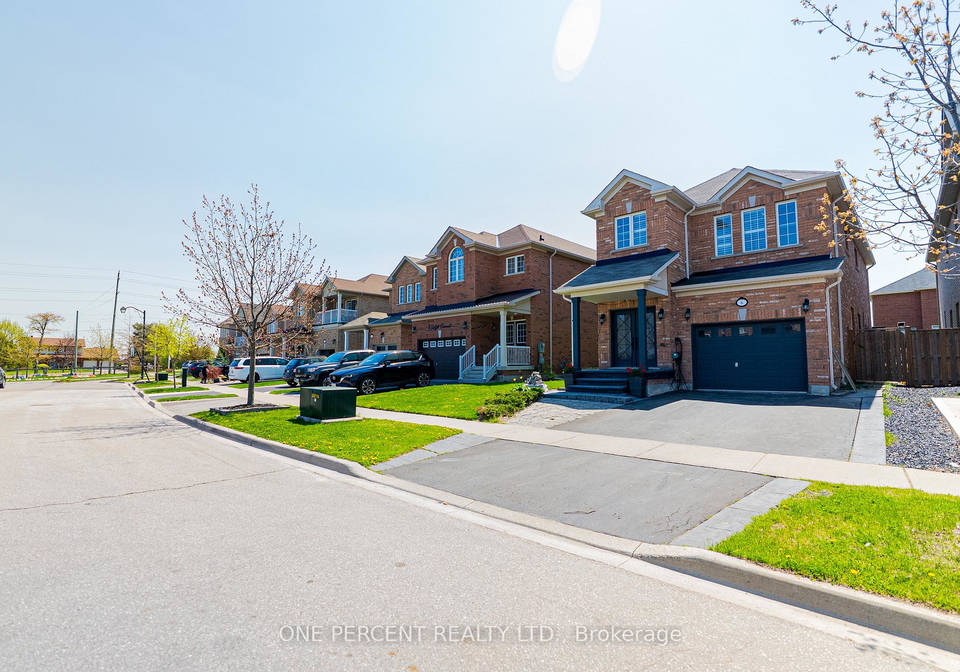 6-duffel-crescent-halton-hills-ontario-w12949212