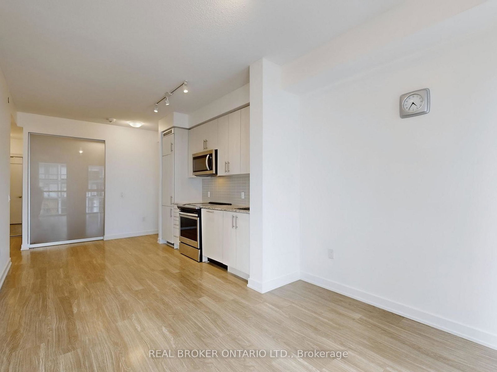 4085-parkside-village-drive-mississauga-ontario-w12949316