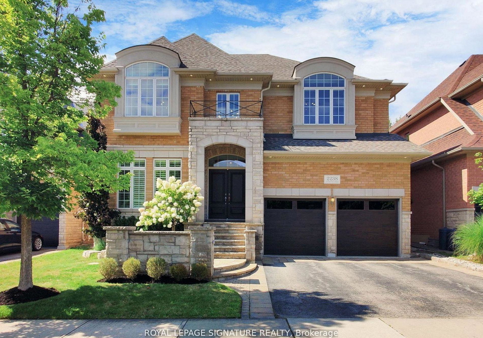 2238-lyndhurst-drive-oakville-ontario-w12949344
