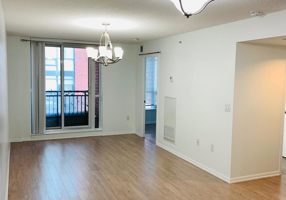830-lawrence-avenue-w-north-york-ontario-w12949500
