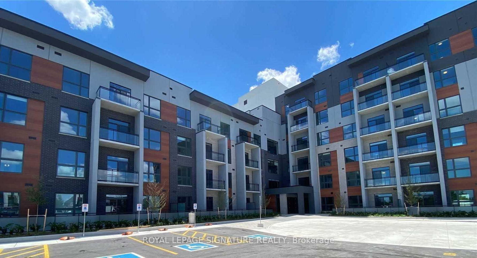 95-dundas-street-w-oakville-ontario-w12949564