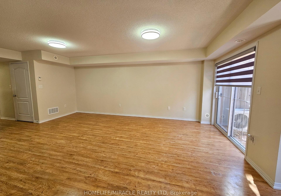 2488-post-road-oakville-ontario-w12949718