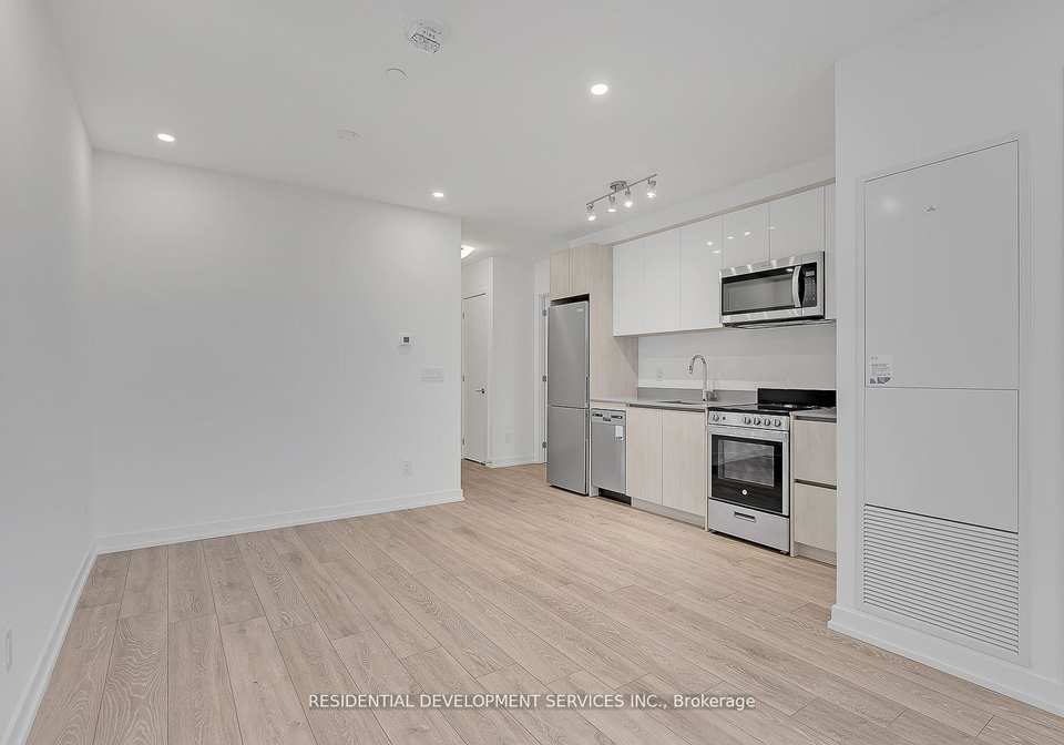 3100-keele-street-york-ontario-w12949772