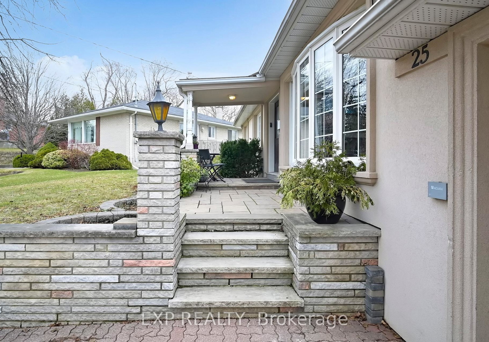 25-mcmanus-road-etobicoke-ontario-w12949850
