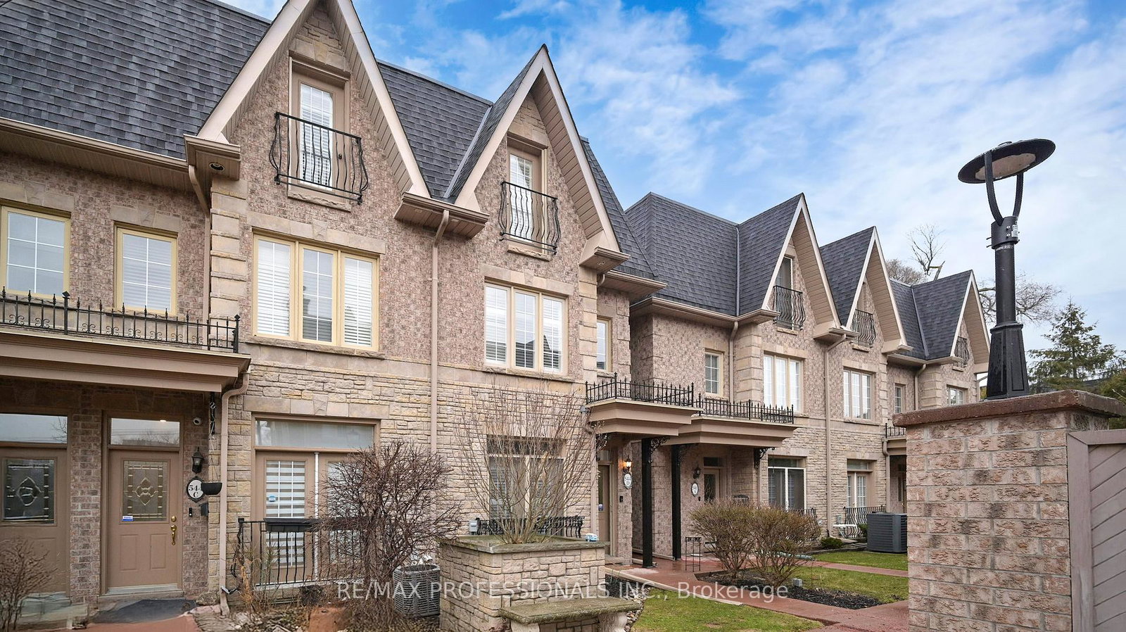 544d-scarlett-road-etobicoke-ontario-w12949940