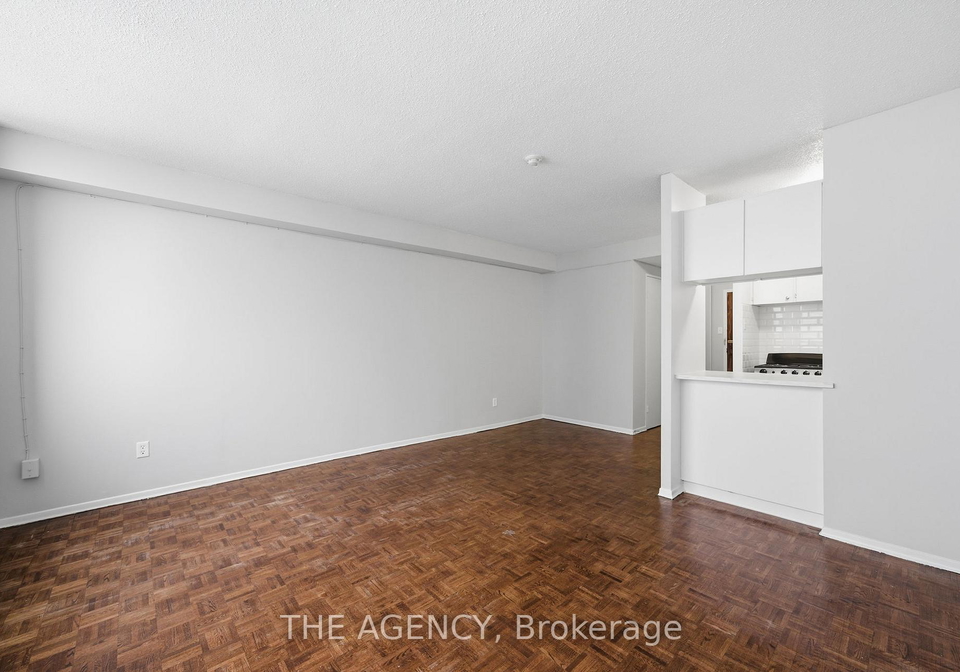 2360-dundas-street-w-toronto-ontario-w12949976