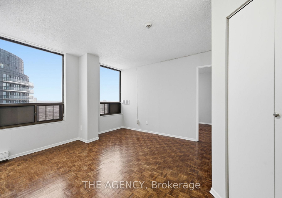 2360-dundas-street-w-toronto-ontario-w12950038